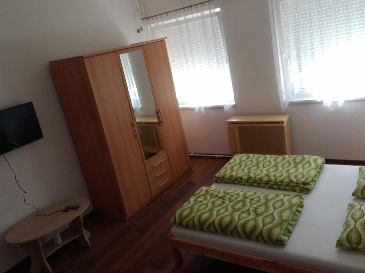 Ildimagdi Apartman Hajduszoboszlo Exterior photo